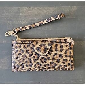 Jen & Co. Leopard Print Wallet